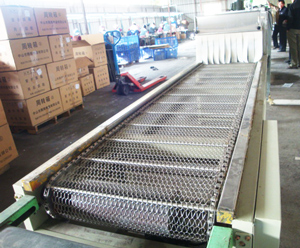 不銹鋼網(wǎng)帶烘干爐 超聲波清洗機(jī)設(shè)備定制 不銹鋼網(wǎng)帶烘干爐 超聲波清洗機(jī)設(shè)備定制